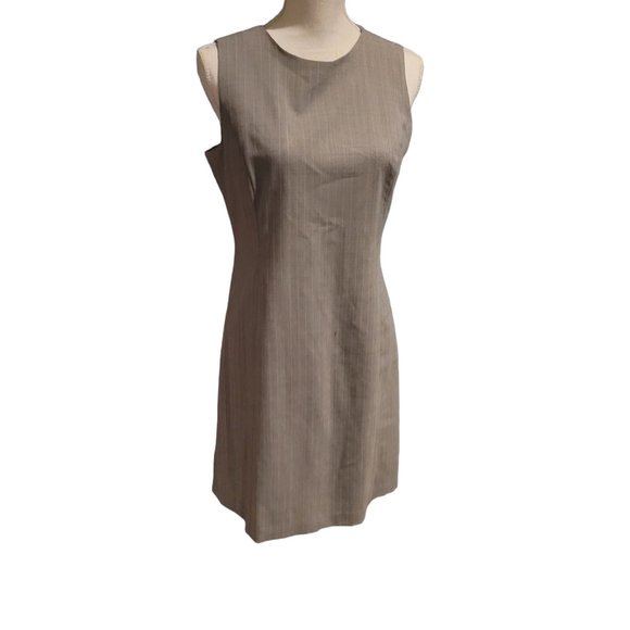 Banana Republic Gray 10P Dress - Picture 2 of 6
